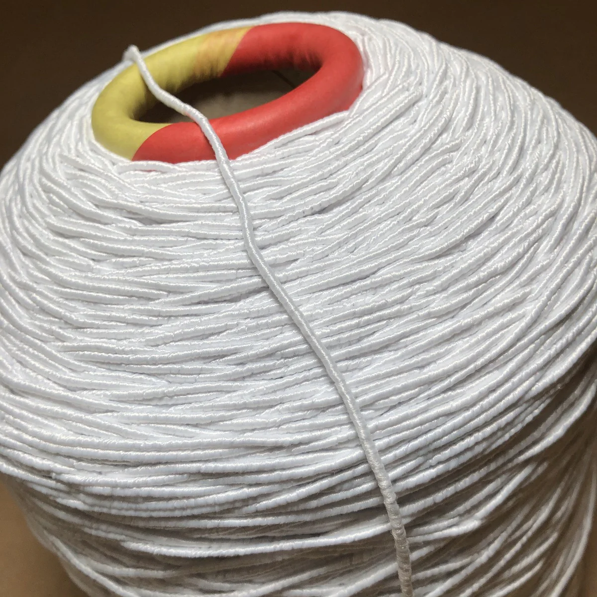 Cordon élastique rond 2mm par 5 m- Blanc - Image 3