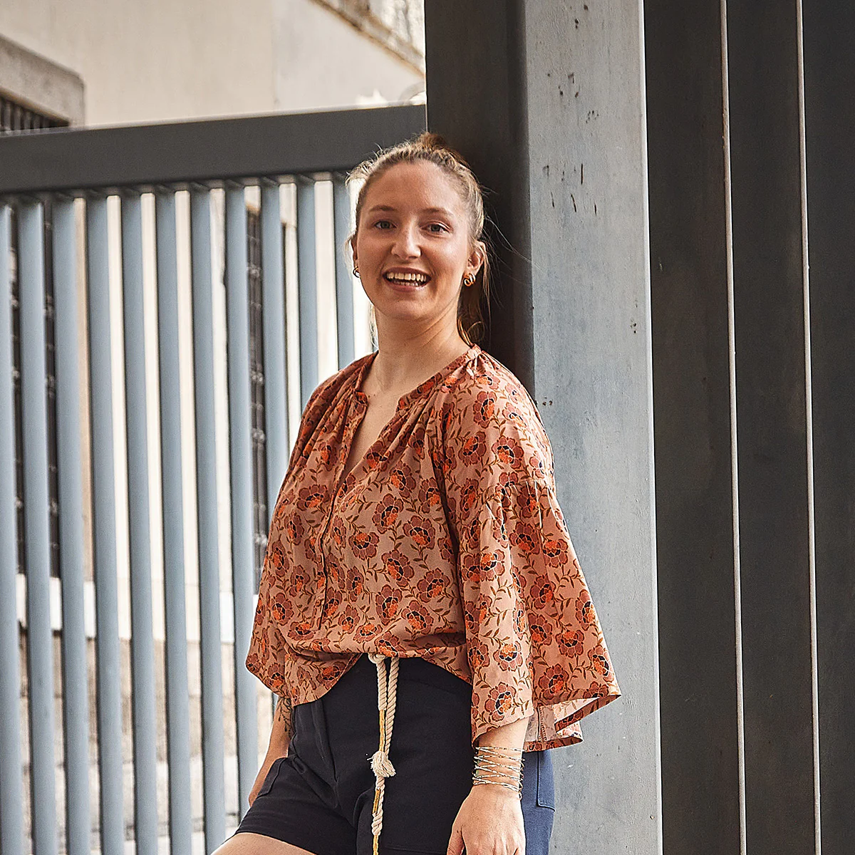 Tissu gabardine Light - Atelier Brunette® - Deep Charcoal - Image 3