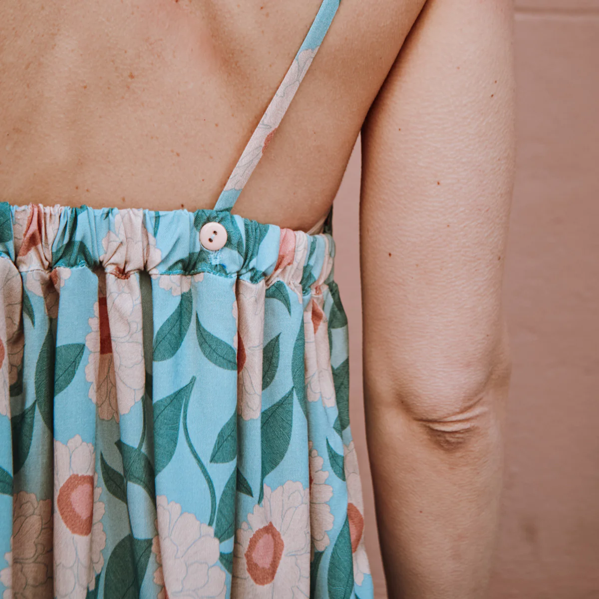 Patron top et robe femme LÉNA MUM pochette - Image 13