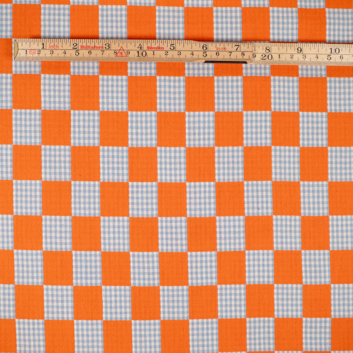 Tissu double étoffe - Fableism® - Checkmate Casepack - Orange et bleu - Image 7