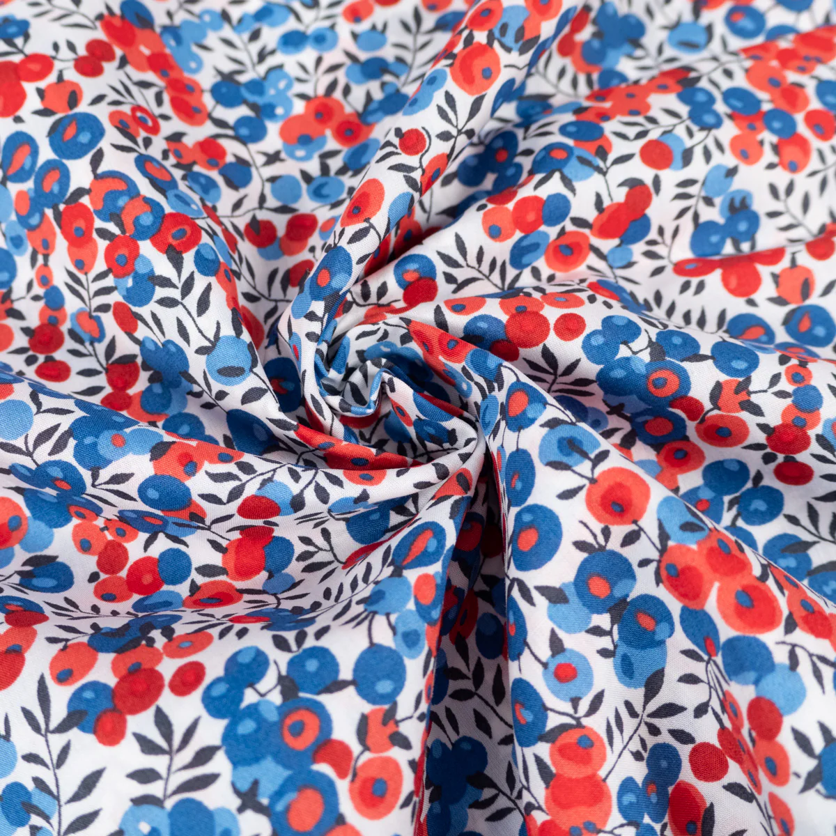 Tissu Liberty Tana Lawn WILTSHIRE - Rouge & Bleu - Image 3